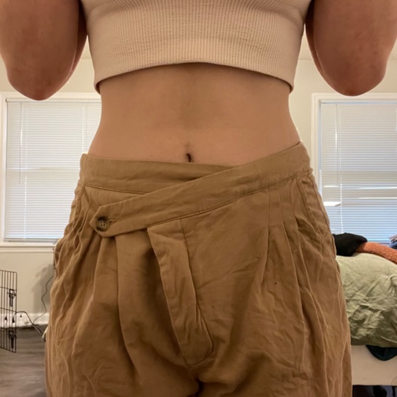 Lizard Thicket Tan Trousers - Picture 4 of 5